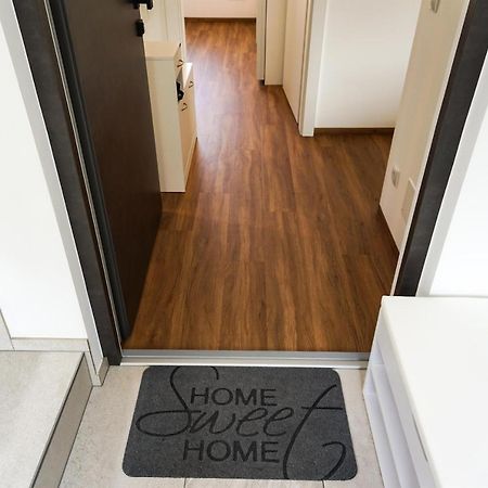 Wohnung Nina Varna Esterno foto